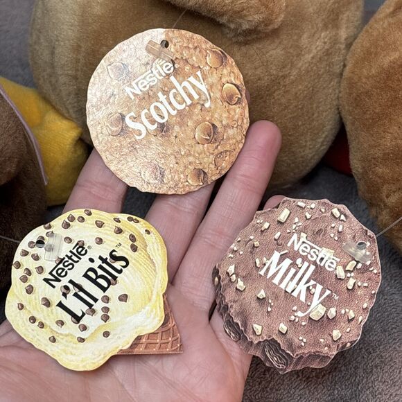 3 Vintage 1984 Nestle Plush Chocolate Chips Milky, Lil Bits, Scotchy With Tags - Picture 10 of 10
